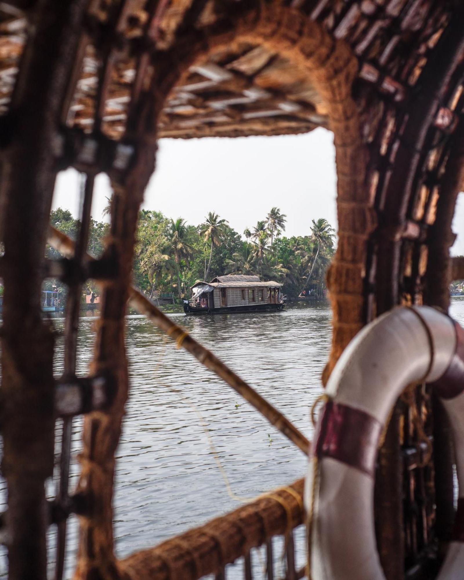 Spice Coast Cruises - Houseboat, A Cgh Earth Experience Hotel Alappuzha Luaran gambar