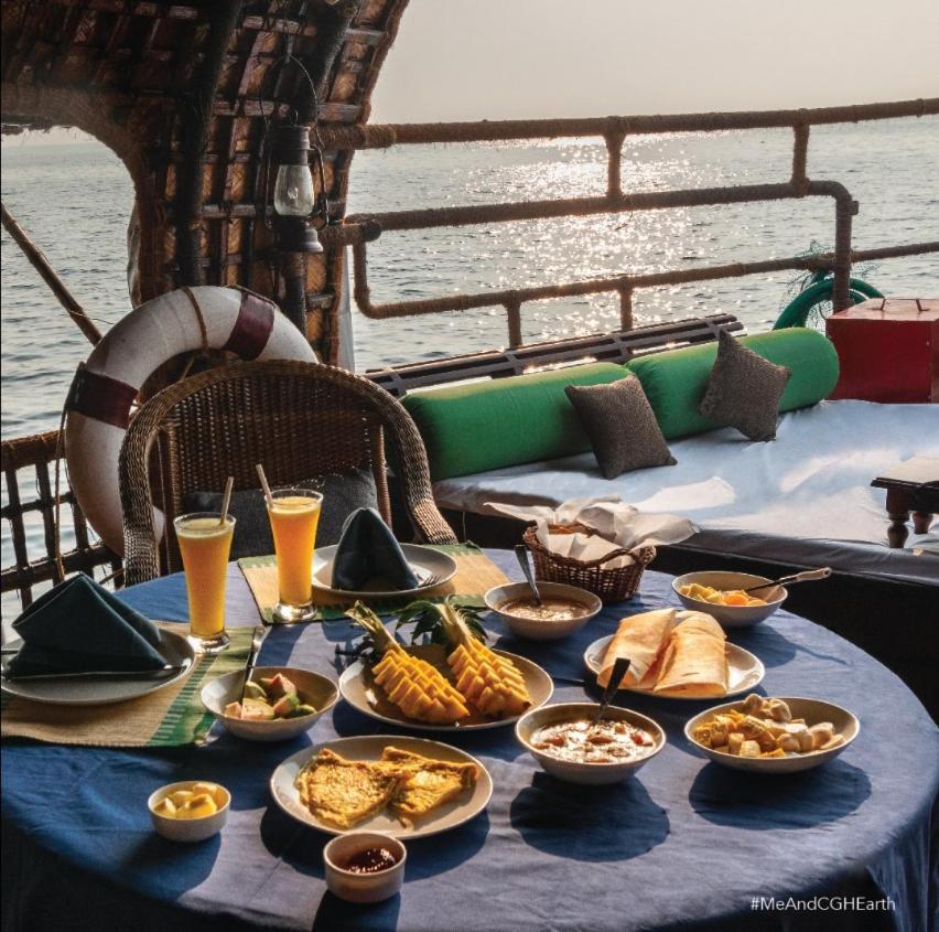Spice Coast Cruises - Houseboat, A Cgh Earth Experience Hotel Alappuzha Luaran gambar