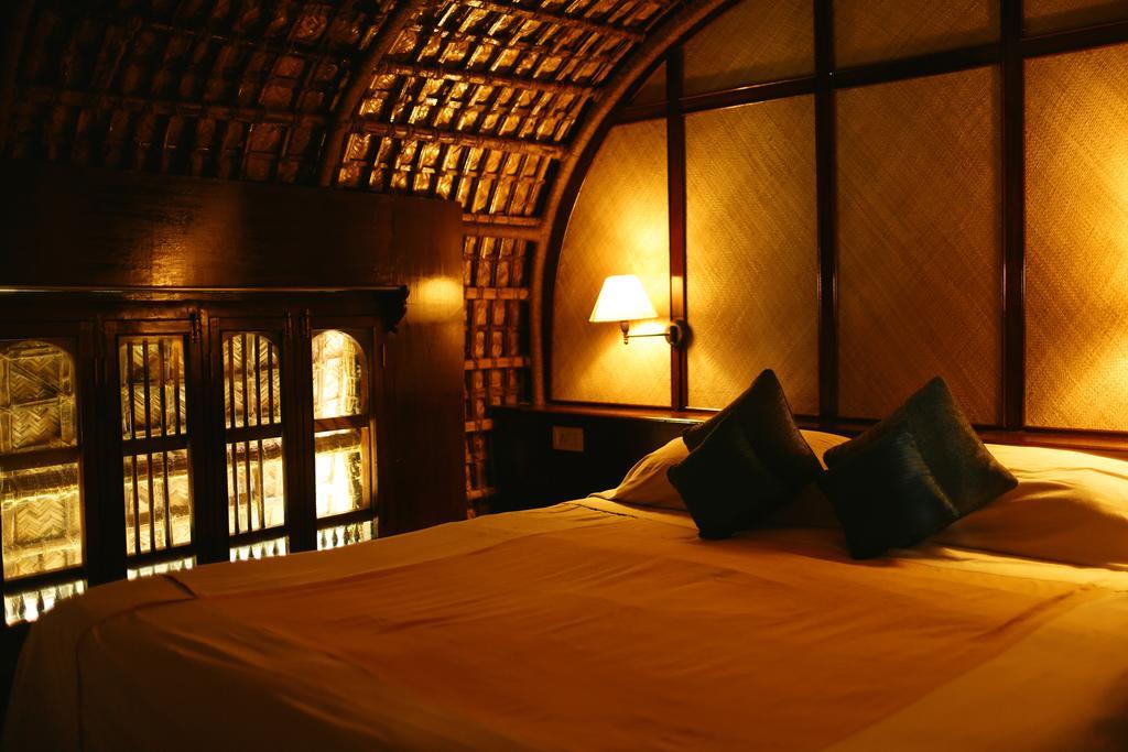 Spice Coast Cruises - Houseboat, A Cgh Earth Experience Hotel Alappuzha Luaran gambar