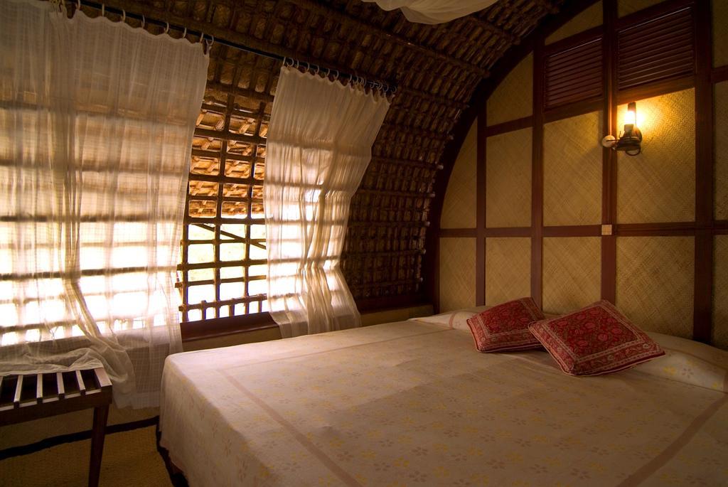 Spice Coast Cruises - Houseboat, A Cgh Earth Experience Hotel Alappuzha Luaran gambar